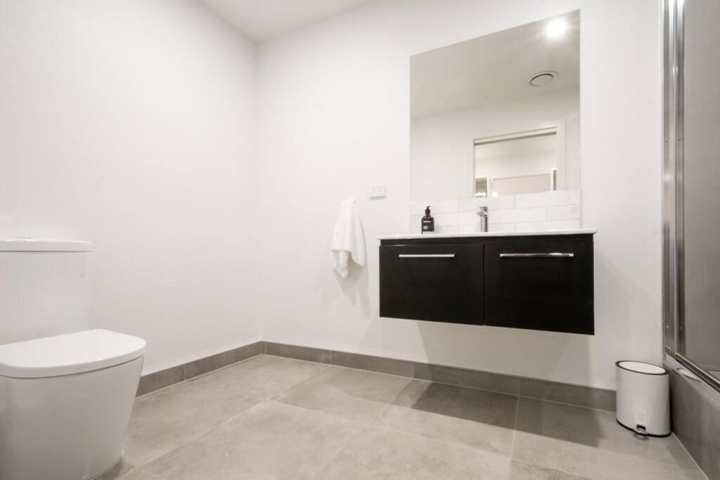 Central Modern 2 Bedroom With Wifi Лонсестон Экстерьер фото