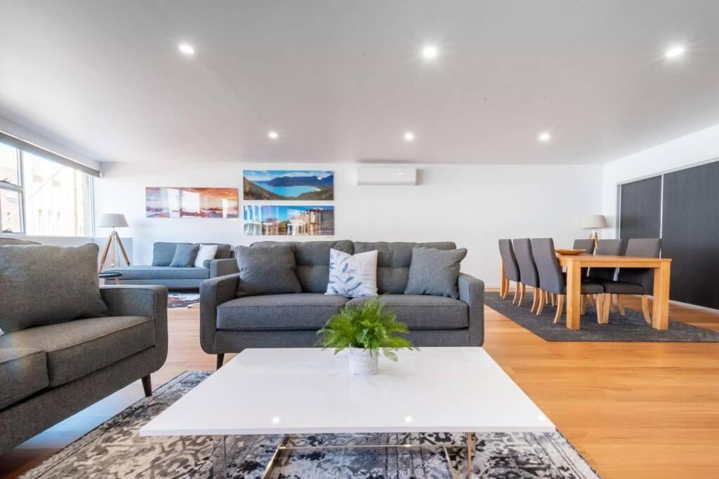 Central Modern 2 Bedroom With Wifi Лонсестон Экстерьер фото