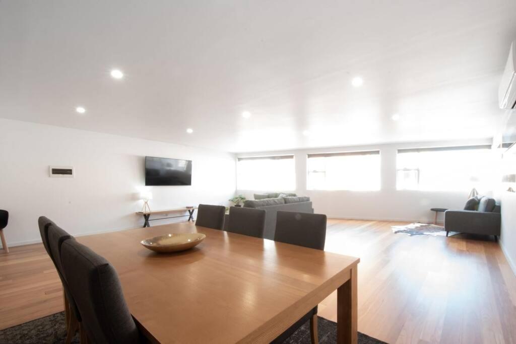 Central Modern 2 Bedroom With Wifi Лонсестон Экстерьер фото